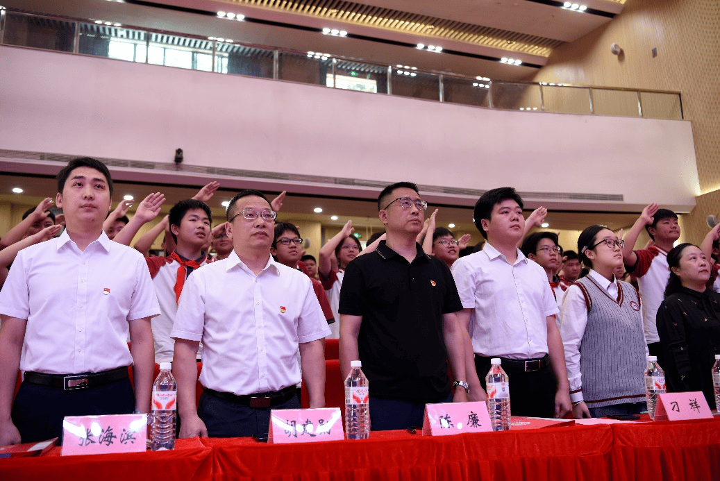详细阅读:二十九中(二十九中录取分数线) 二十九中(二十九中录取分数线)